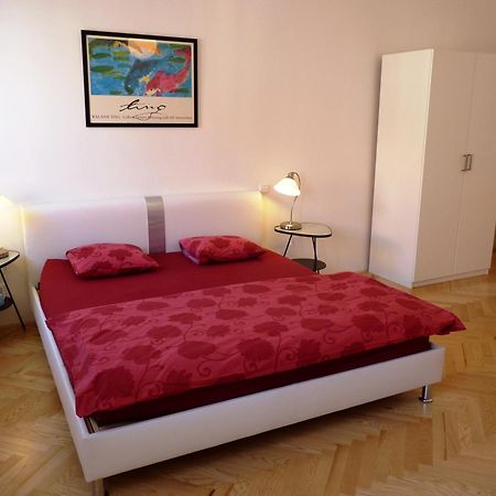 Prague Saints Apartments エクステリア 写真